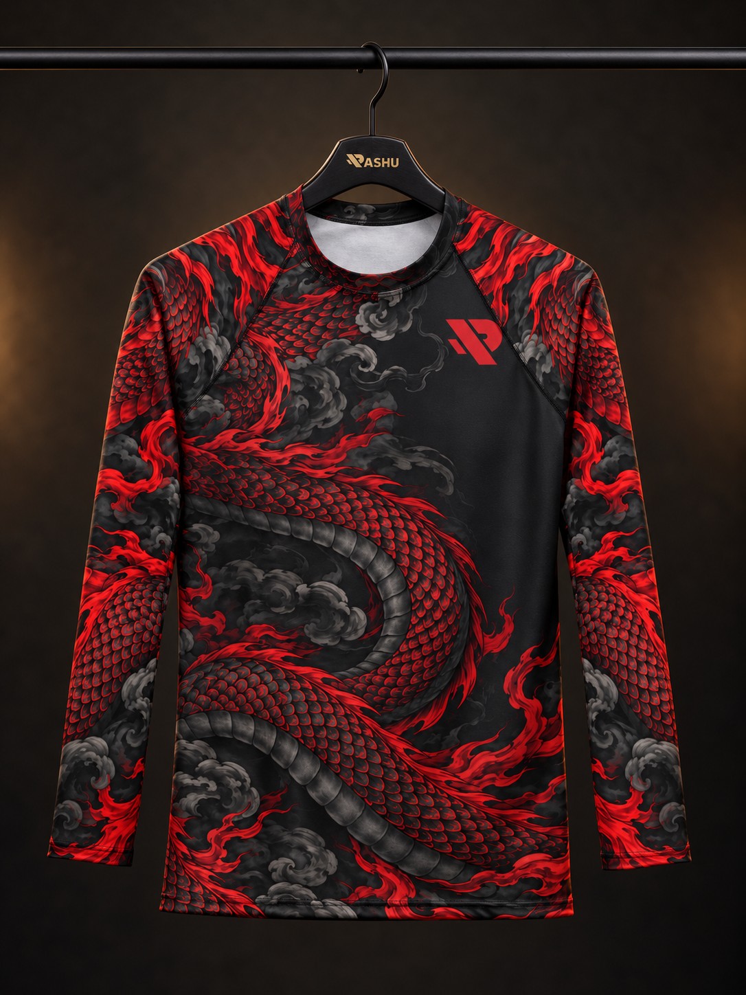 Rash guard Dragon Rouge manches longues homme, dragon japonais rouge et noir enroulé autour du buste, fond noir