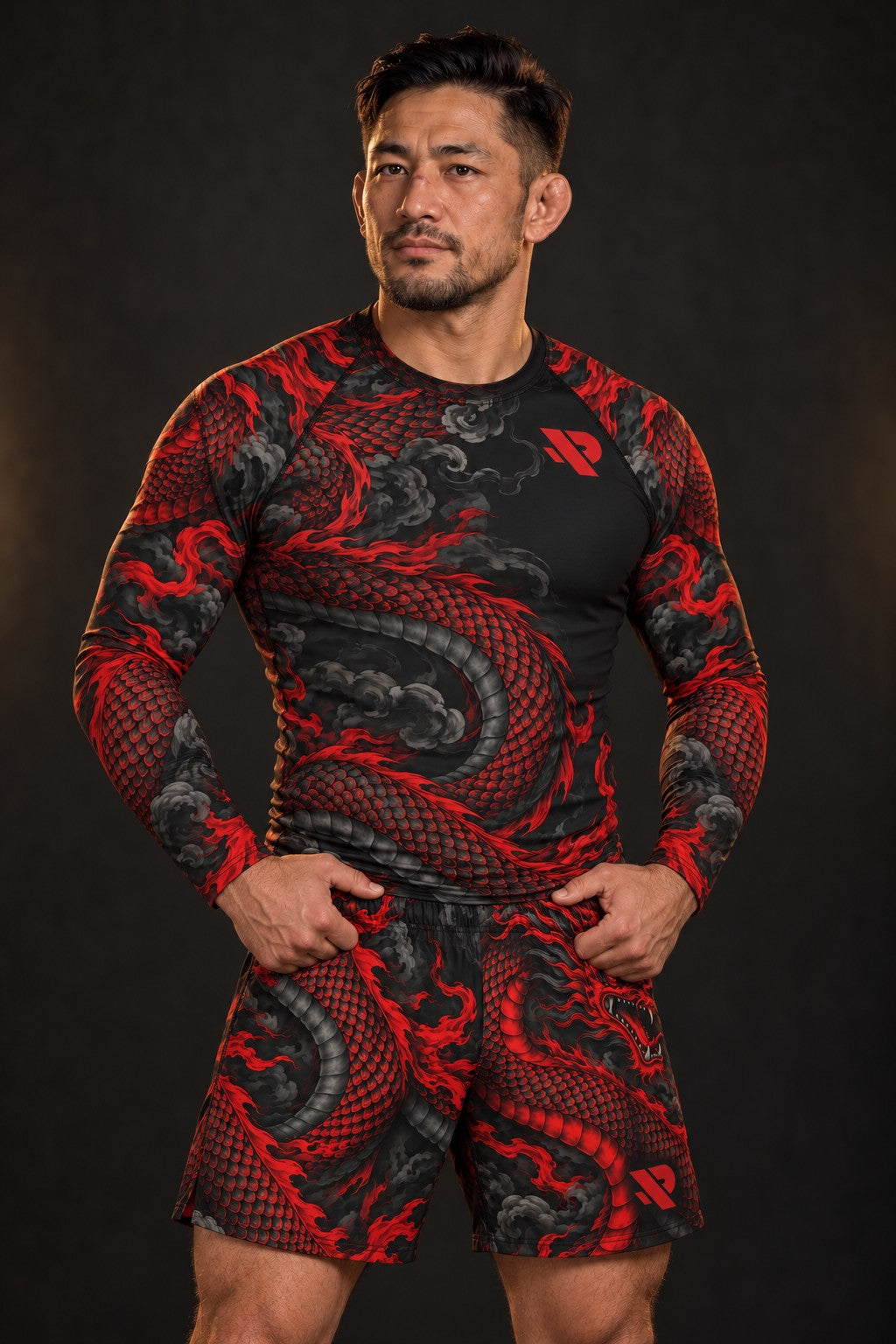 Rash guard Dragon Rouge manches longues homme, dragon japonais rouge et noir enroulé autour du buste, fond noir
